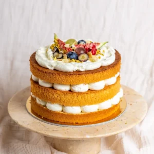 Almond - strawberry - mascarpone: flour-free