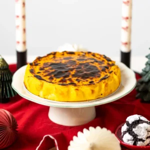 Basque cheesecake with pumpkin - flour-free